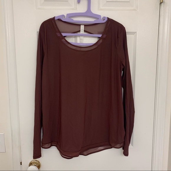 LULULEMON Mix and Mesh Long Sleeve - Picture 4 of 5